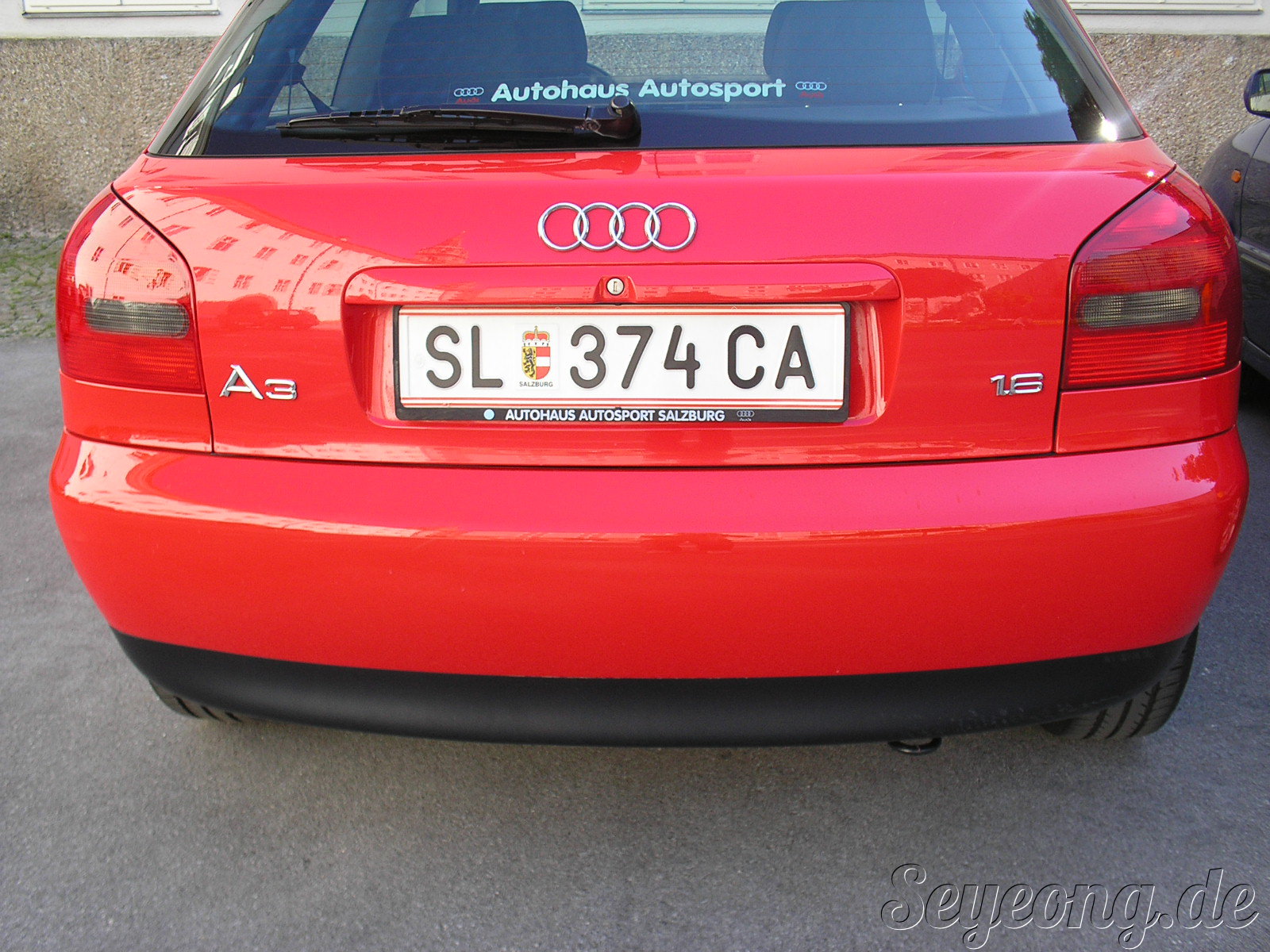 A Car from Slovenia 世榮 Worldglory