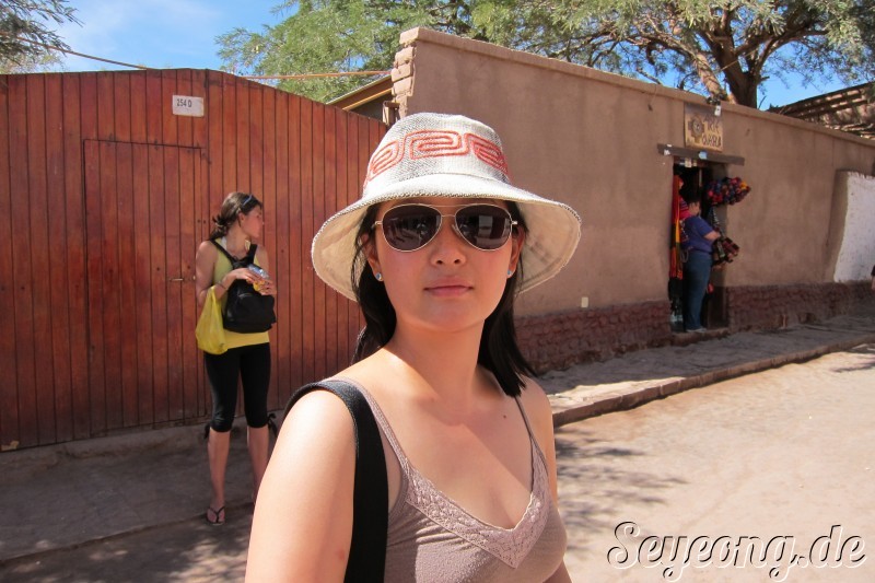 On the Caracoles Shopping Street