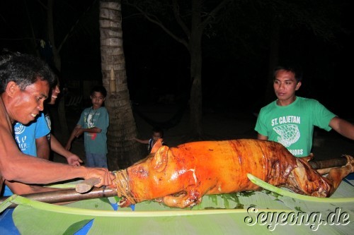 Day 2 Dinner, A whole roasted Pig 4