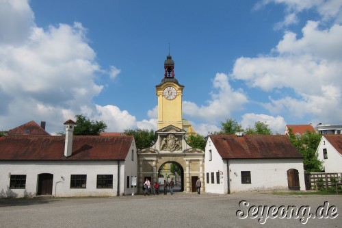 Parade Square