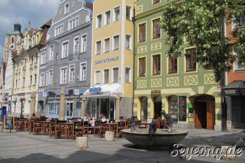 Pedestrian in old City 3