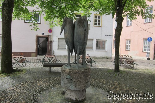Pedestrian in old City 4