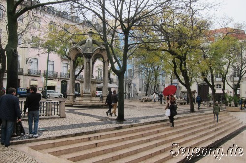 Igreja do Carmo at Largo do Carmo 2