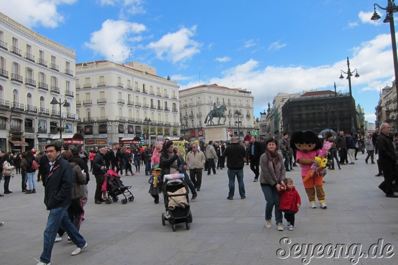 Plaza de la Puerta del Sol 2