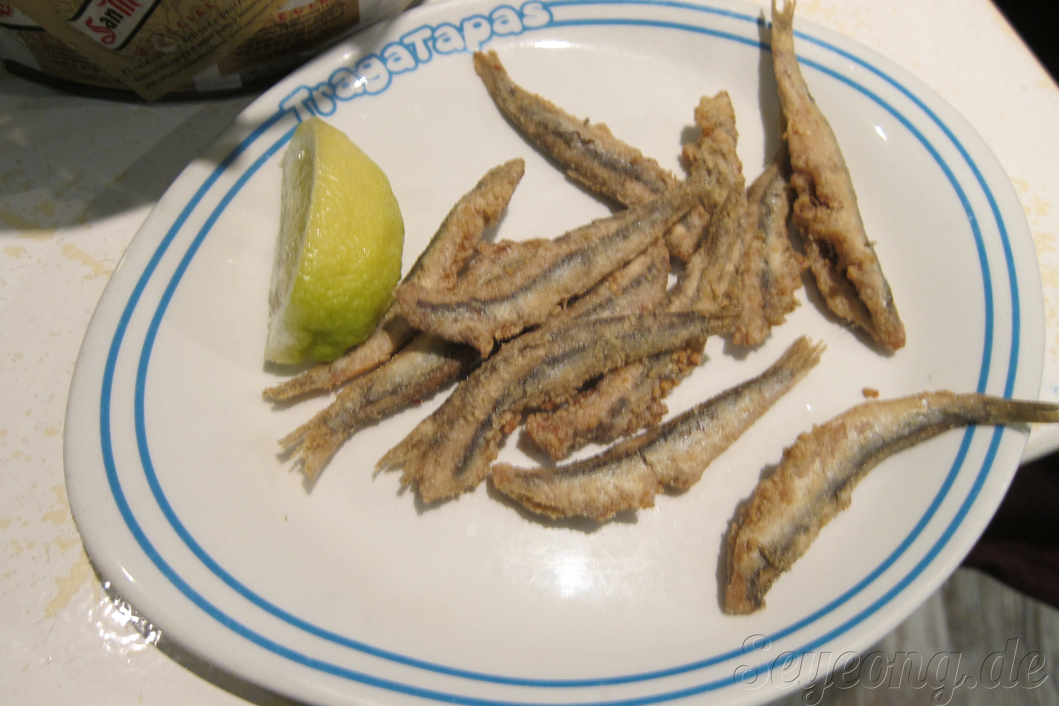 Fried Anchovies 世榮 Worldglory