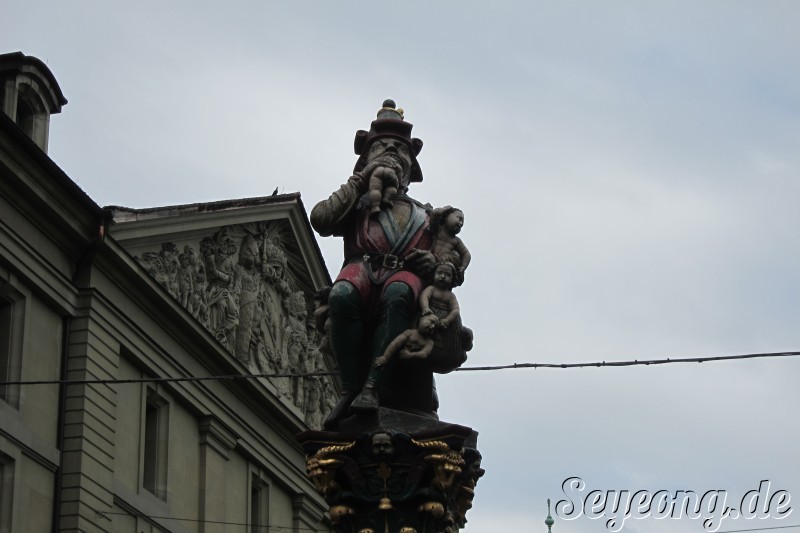 Fountain in Bern 2