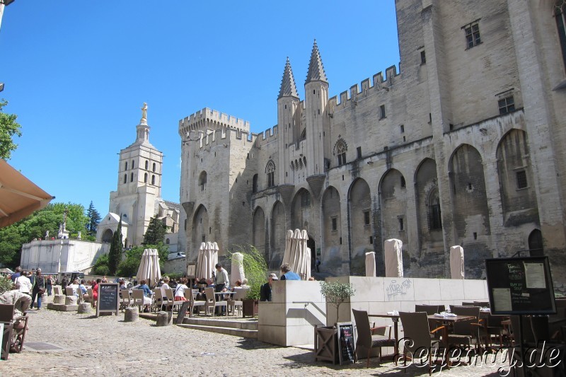 Avignon Vatican