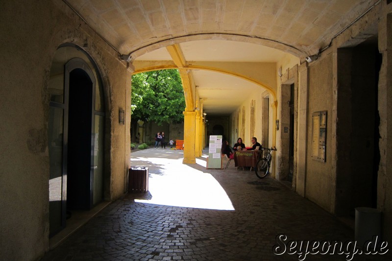 Arles 6