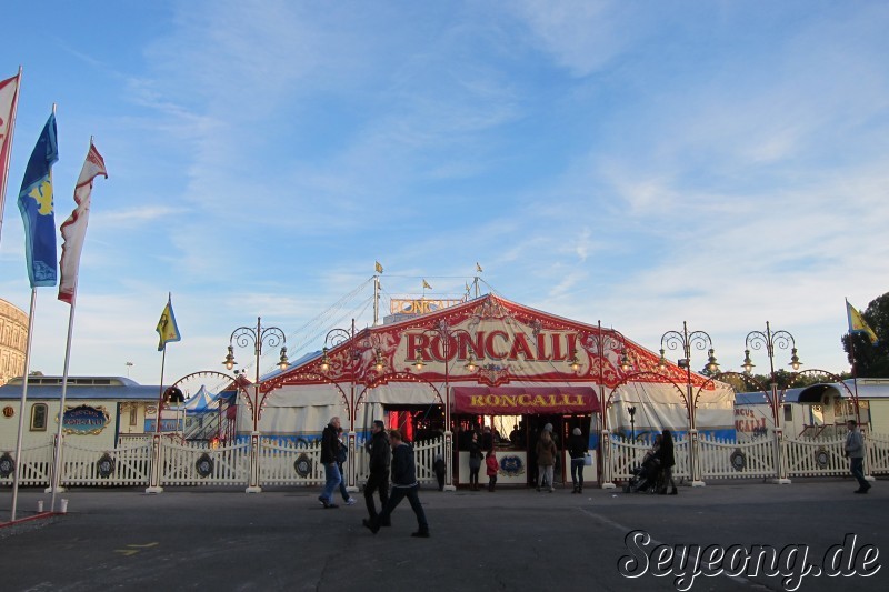 Roncalli Circus