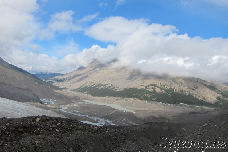 View of Glacier 2