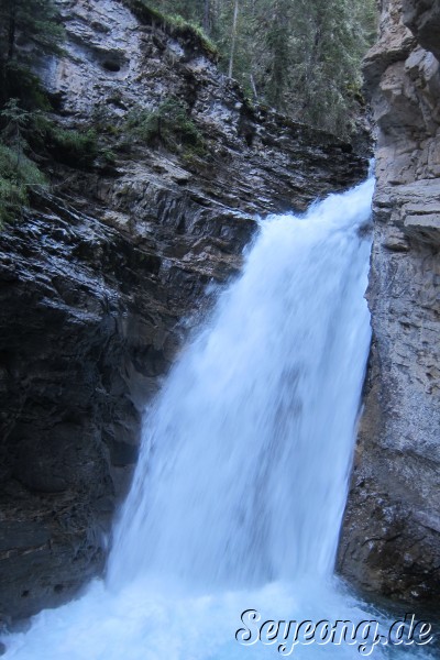 Water Falls 2