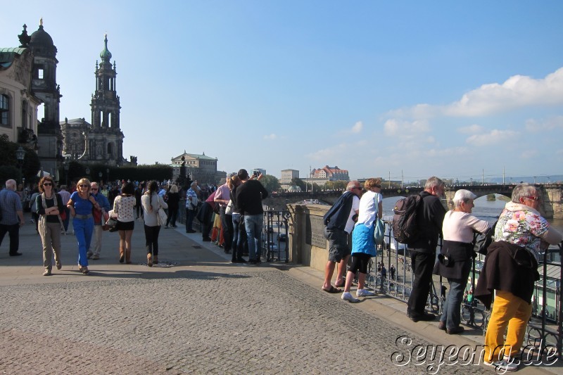 Bruehlsche Terrasse 4