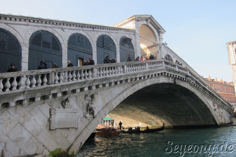 Rialto Bridge 2